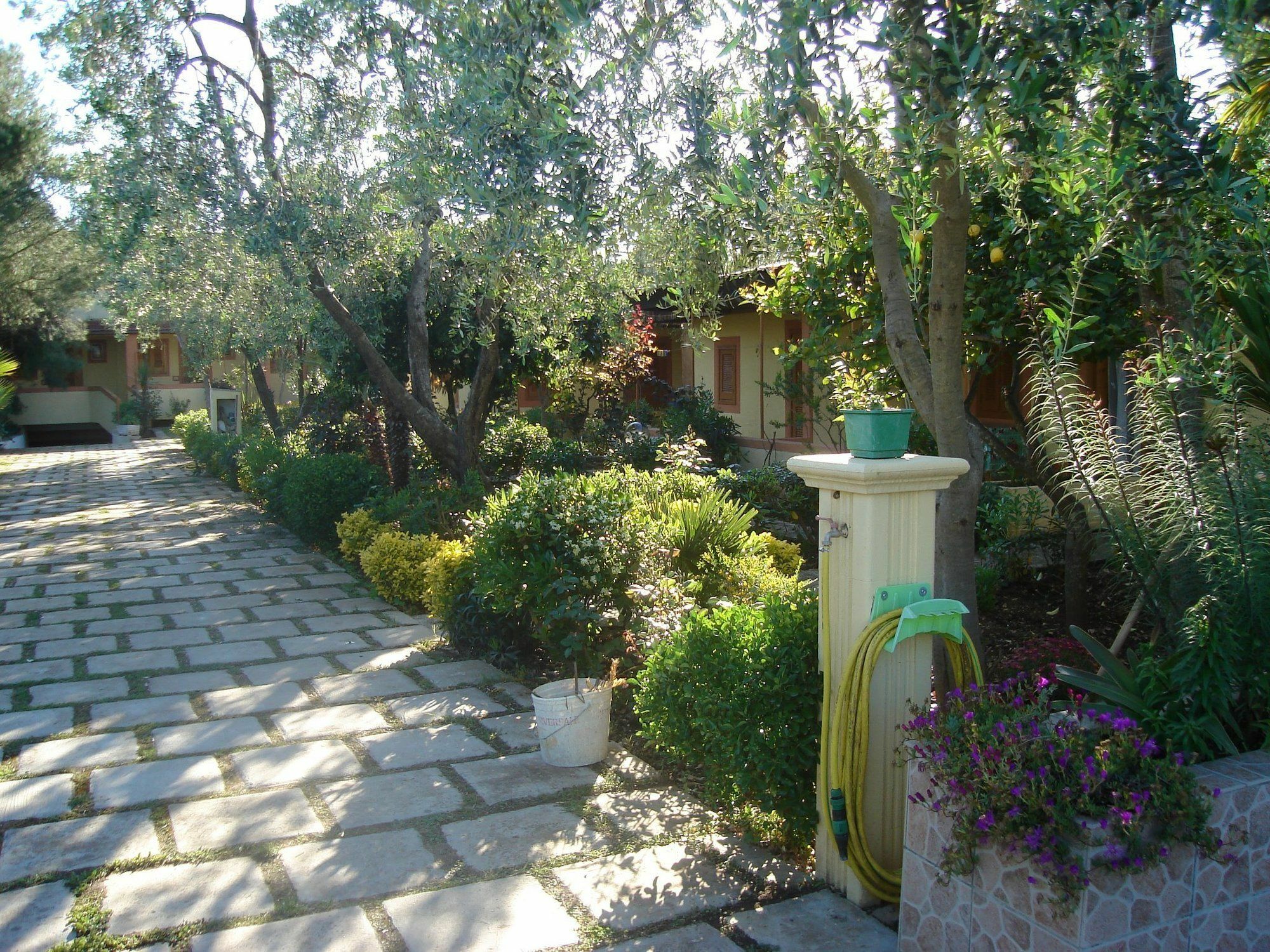 Residence Giardino Βιέστε Εξωτερικό φωτογραφία